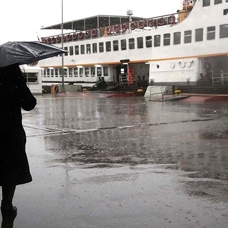 İstanbul'da bazı vapur seferleri yapılamıyor