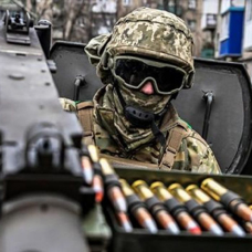 Almanya, Ukrayna'ya uzun vadeli askeri destek için 12 milyar euro ayırdı