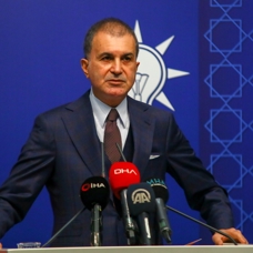 AK Parti Sözcüsü Ömer Çelik: Akşener'in Cumhurbaşkanımıza dönük kullandığı provakatif dili kınıyoruz