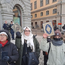 İsveçliler Kur'an-ı Kerim yakılmasının yasaklanmasını istiyor