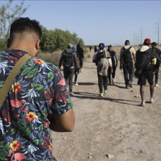 ABD, güney sınırındaki göç dalgasına karşı bölge ülkelerinde "göç işlem merkezleri" kuracak
