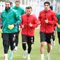 Sivasspor Galatasaray maçından puanlarla dönmeyi hedefliyor
