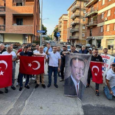 Başkan Erdoğan'ın seçim başarısı İtalya'da coşkuyla kutlandı
