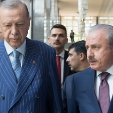 TBMM Başkanı Şentop'tan Başkan Erdoğan'a tebrik