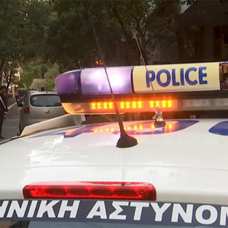 Yunanistan'da 5 polis insan kaçakçılığı suçuna karıştıkları gerekçesiyle gözaltına alındı