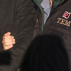 Ülke genelindeki FETÖ operasyonlarında 25 şüpheli gözaltına alındı