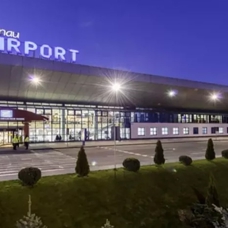 Kişinev Havalimanı'nda, bir kişinin silahla açtığı ateş sonucu 2 kişi hayatını kaybetti