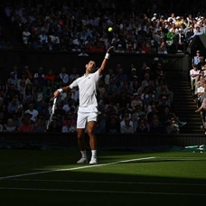 Wimbledon'da Swiatek ve Djokovic 3. tura yükseldi
