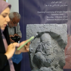 35 yıl sonra İran'a iade edilen Sasani dönemine ait tarihi eser, sergilenmeye başladı