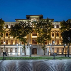 Sultanahmet Meydanı'ndaki eski Defter-i Hakani binası Ayasofya Müzesi oldu