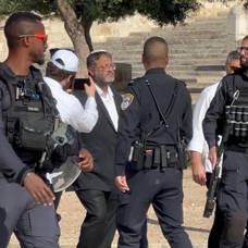 İsrail'in aşırı sağcı Ulusal Güvenlik Bakanı Ben-Gvir Mescid-i Aksa'ya baskın düzenledi