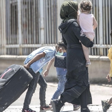 İstanbul'da ikamet eden Suriyeliler kayıtlı oldukları illere dönecek