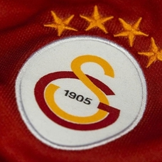 Galatasaray, Caner Doğan'la profesyonel sözleşme imzaladı