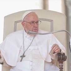 Papa, Portekiz Katolik Kilisesi kurumlarında cinsel istismara uğrayanlarla görüştü