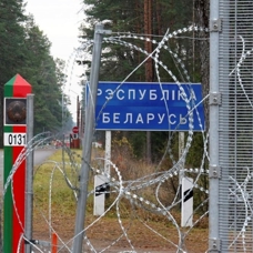 Litvanya, Rus ve Belarus vatandaşlarını "tehdit" ilan etti