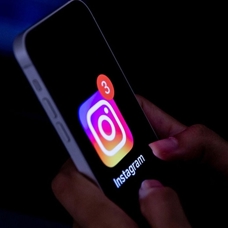 Türkler Instagram'da aylık 21 saat vakit geçiriyor