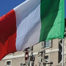 İtalya'da bankalar için ek vergi kararı
