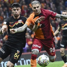Süper Lig'in son şampiyonu Galatasaray sezonu Kayseri'de açacak