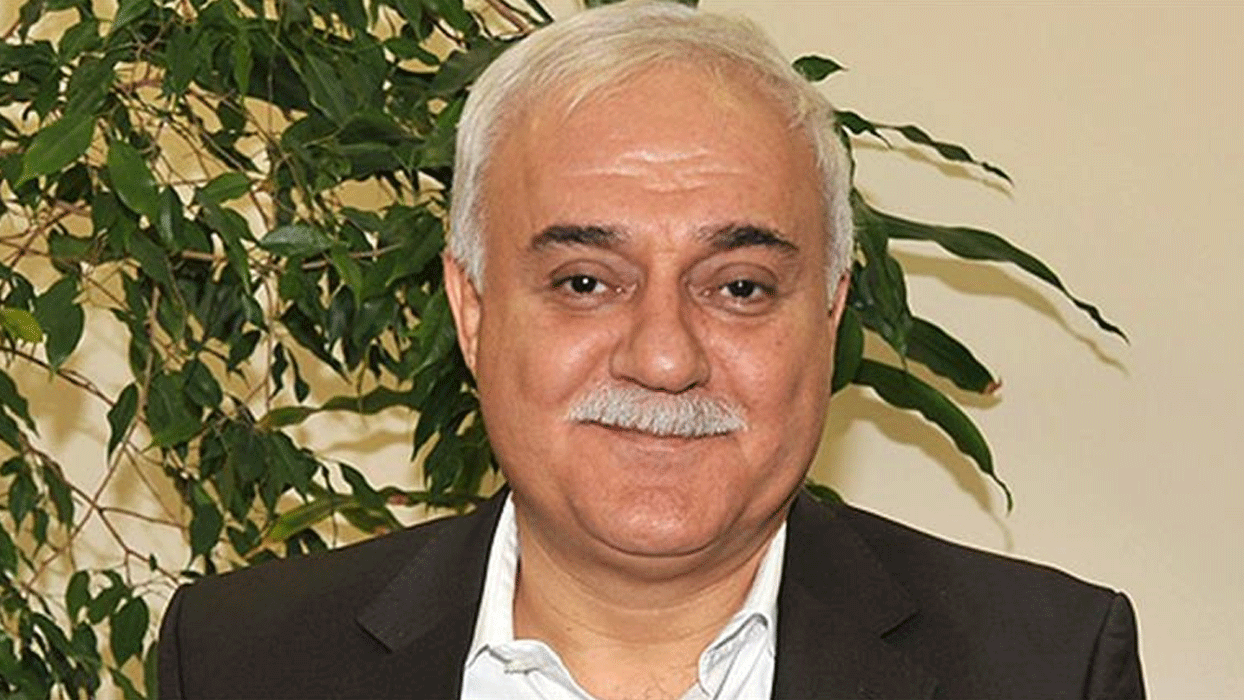 İlahiyatçı Prof. Dr. Nihat Hatipoğlu, hastaneye kaldırıldı