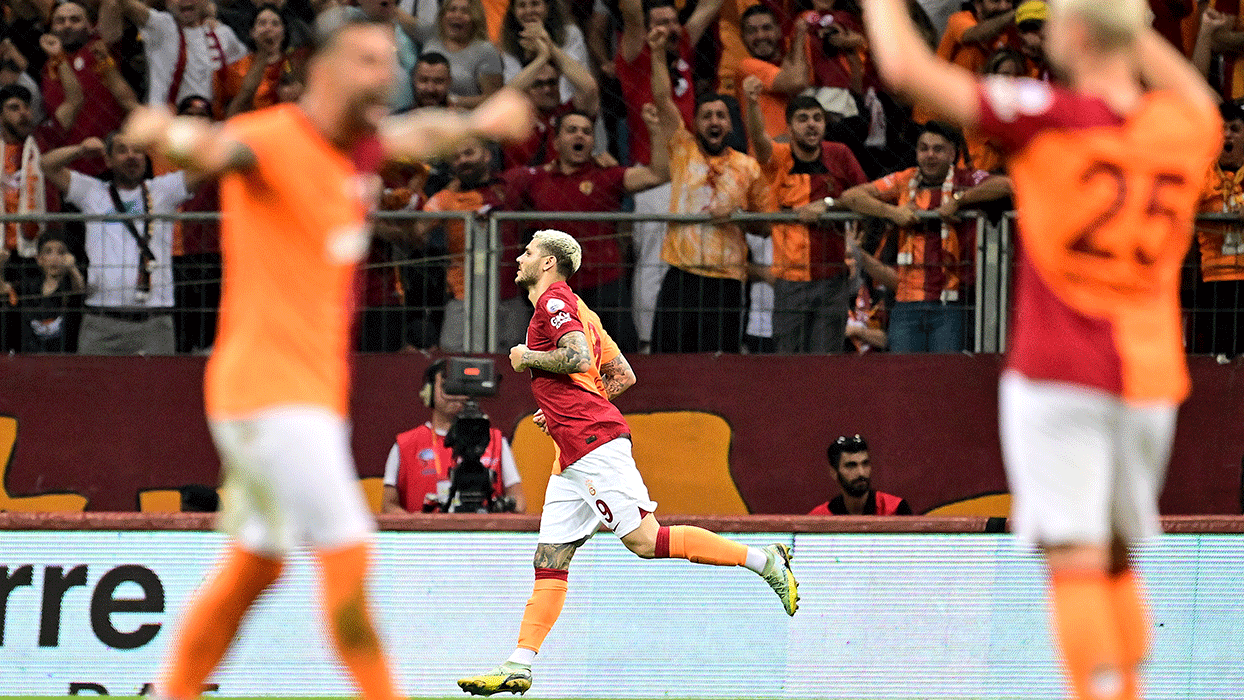Galatasaray derbiyi İcardi'nin golleriyle kazandı