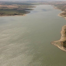 Edirne'de binlerce dönüm araziyi sulayan Altınyazı Barajı'nda doluluk yüzde 15'e düştü