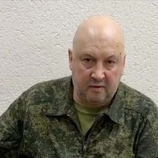 Rus basını: Rusya Hava-Uzay Kuvvetleri Komutanı Surovikin görevden alındı