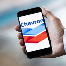ABD'li enerji şirketi Chevron'un Avustralya'daki çalışanları greve gitmeye hazırlanıyor