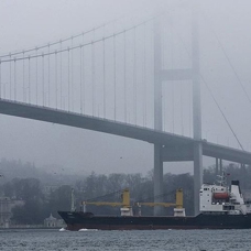 İstanbul Boğazı'nda askıya alınan gemi trafiği tekrar açıldı