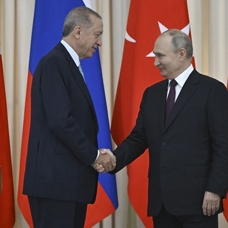 Putin, Başkan Erdoğan'ı anlatan belgeseli kendisine takdim etti