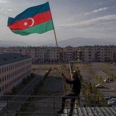 Karabağ'daki dengeyi bozmayı kim neden istiyor?