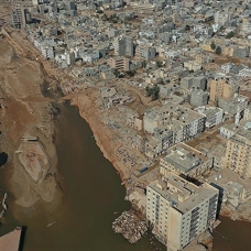 Kuzey Afrika ülkeleri peşi sıra deprem, sel ve yangınlarla sarsıldı