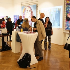 Viyana Yunus Emre Enstitüsünde 20 ülkeden 20 sanatçının eserleri sergilendi