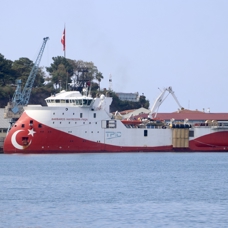'Barbaros Hayrettin Paşa' Trabzon Limanı'na demir attı