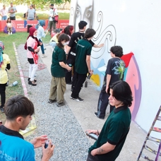 Deprem bölgesinde okullar grafitiyle renklenecek