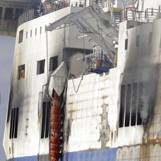İtalya'da 177 kişinin bulunduğu feribotta yangın