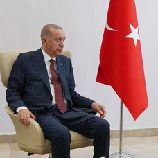Başkan Erdoğan, Özbekistan Yasama Meclisi Başkanı İsmailov'u kabul etti