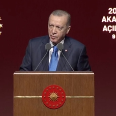 Başkan Erdoğan: Üniversitelerimizin asla yasakla anılmasına müsaade etmeyeceğiz