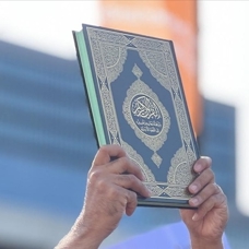 İsveç'te Kur'an-ı Kerim yakan bir kişi nefret suçundan hüküm giydi