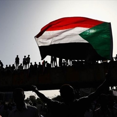 BM'den Sudan raporu: 9 bin kişi yaşamını yitirdi, 5,6 milyon kişi yerinden oldu
