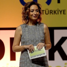 EAPM'nin ilk kadın başkanı Türkiye'den Berna Öztınaz oldu