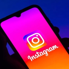 Instagram'da büyük yenilik: Fotoğraflar anında çıkartma olacak