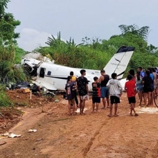 Brezilya'da küçük uçak düştü: 12 ölü