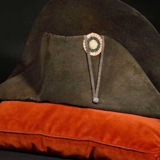 Napolyon Bonabart'ın şapkası 1,9 milyon avroya satıldı