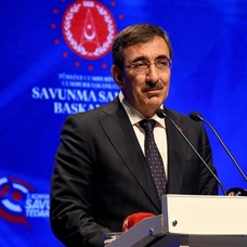 "Türkiye savunma sanayi pazarında önemli bir üretici ve ihracatçı konuma yükselmiştir"