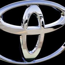 Toyota, park freni ve ön cam arızaları nedeniyle 580 bini aşkın aracını geri çağırdı