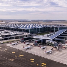 İstanbul'daki havalimanları ağırladığı yolcu sayısını yüzde 21 artırdı