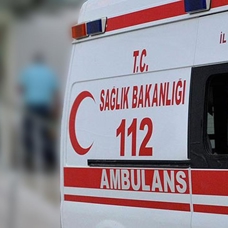 Sakarya'da gıda zehirlenmesi: 8 kişi hastaneye kaldırıldı