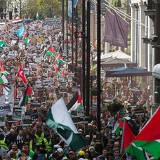 Londra'da BP'ye Gazze protestosu