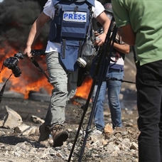 İşgalci İsrail'den AA muhabirine saldıran polise destek