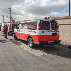 Filistin Kızılayı, Gazze'nin kuzeyinden 34 yaralıyı güneydeki hastanelere nakletti